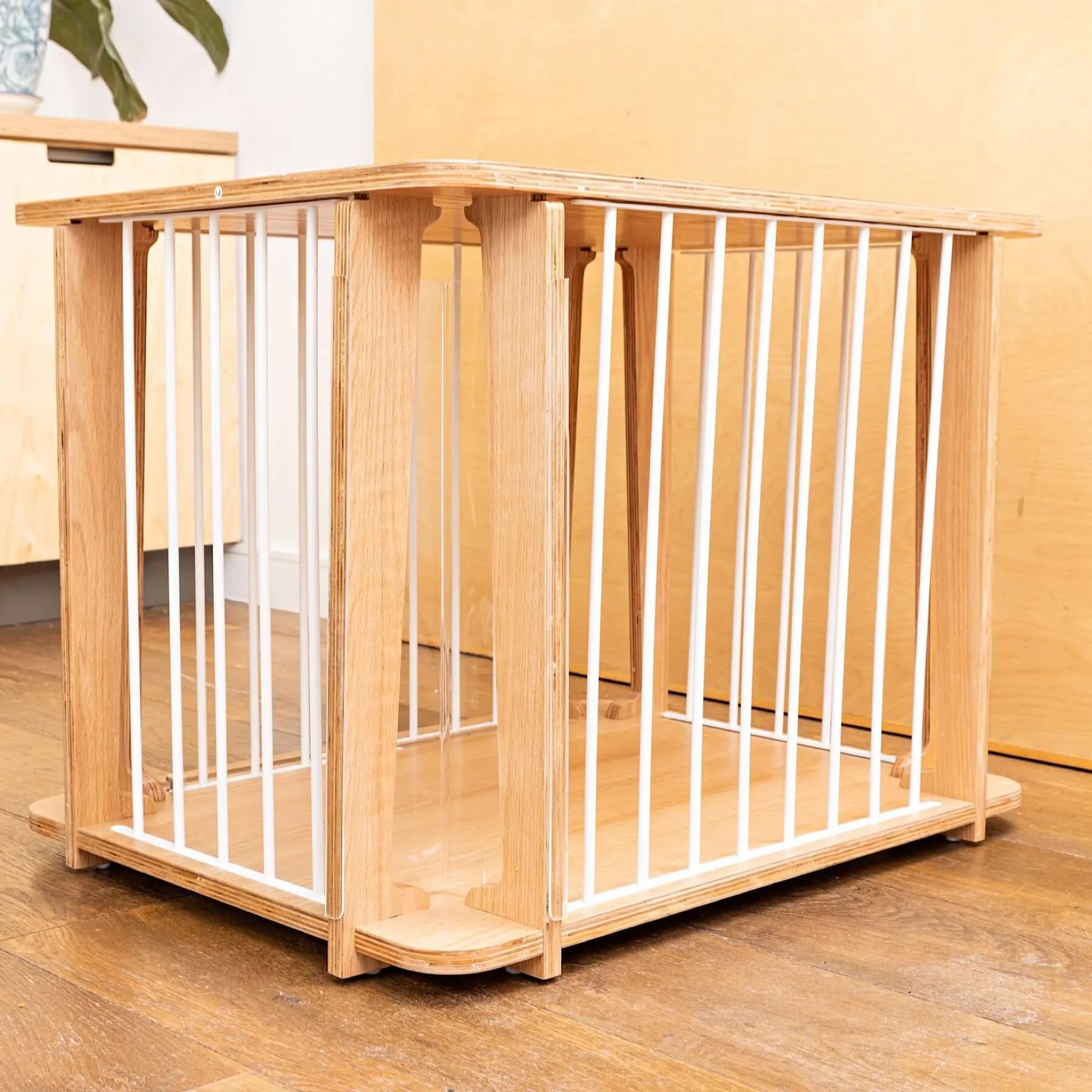 Archie the Luxury Dog Crate