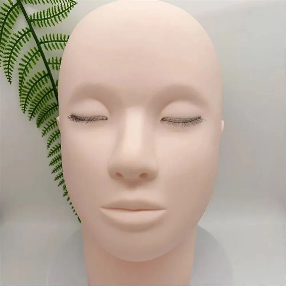 Training Mannequin Head (with lashes)