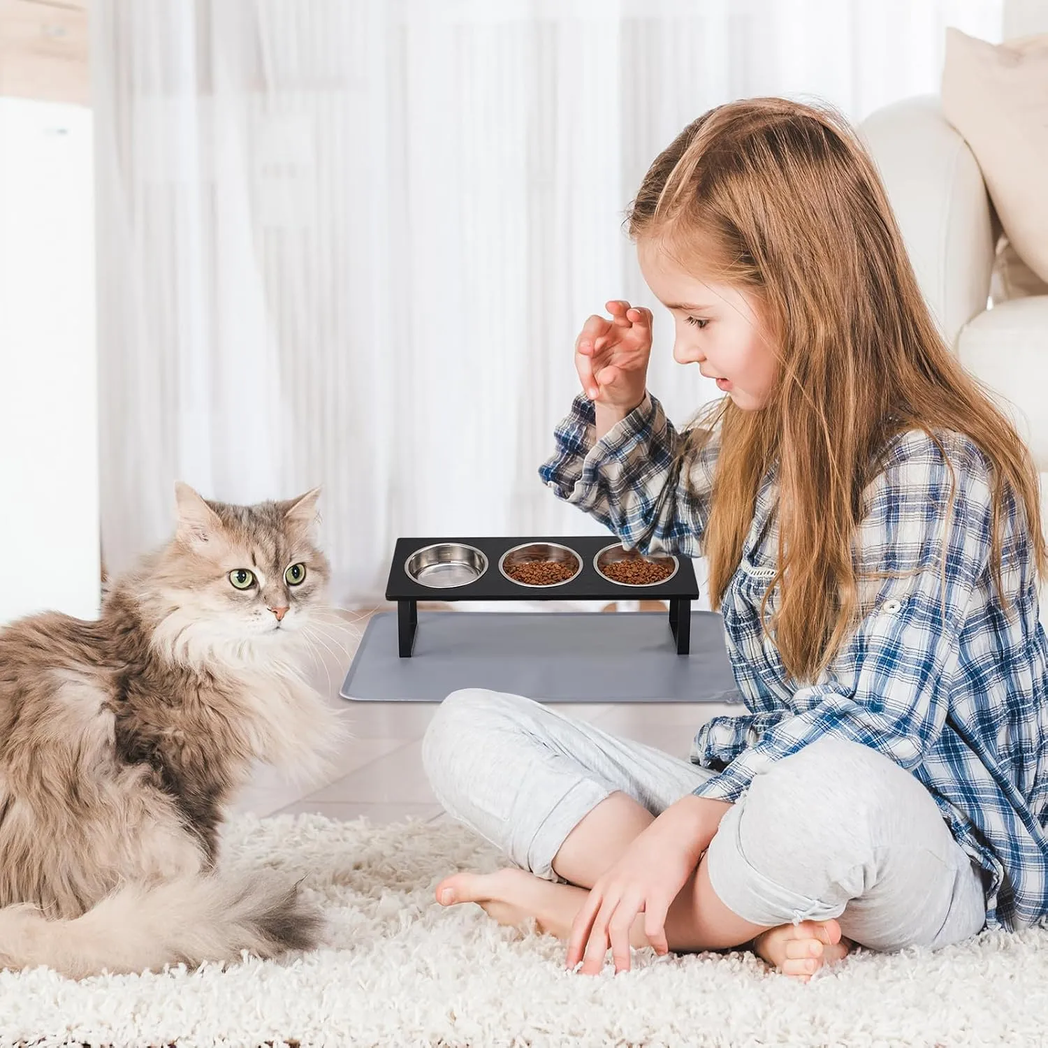 Upgraded Elevated Cat Bowls with Food Mat,15Tilted Stand Anti Vomiting Raised Cat Dishes for Food and Water,3 Stainless Steel Bowls for Cats and PuppyBlack